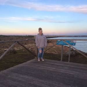 Meet your Posher, Abbey rose